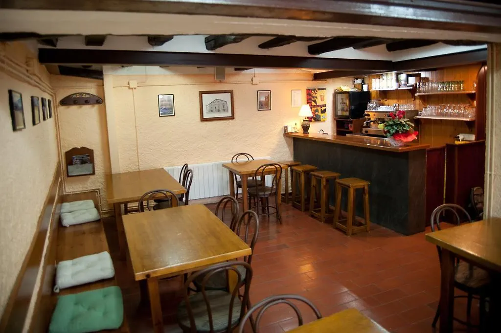 Country house Allotjament Rural Ca L'Anton Pujal Spain
