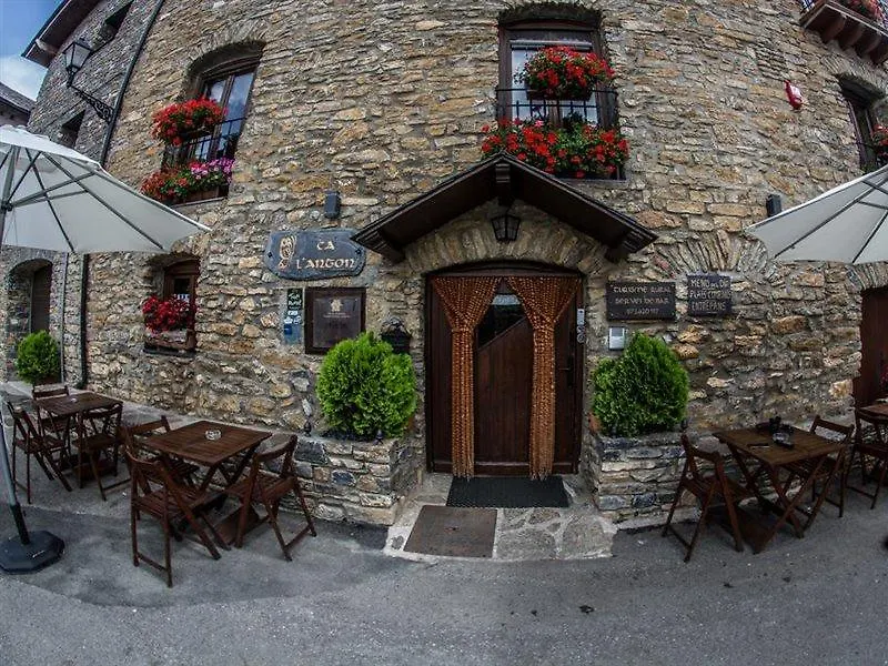 Allotjament Rural Ca L'Anton Pujal Spain