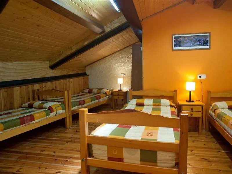 Country house Allotjament Rural Ca L'Anton Pujal Spain