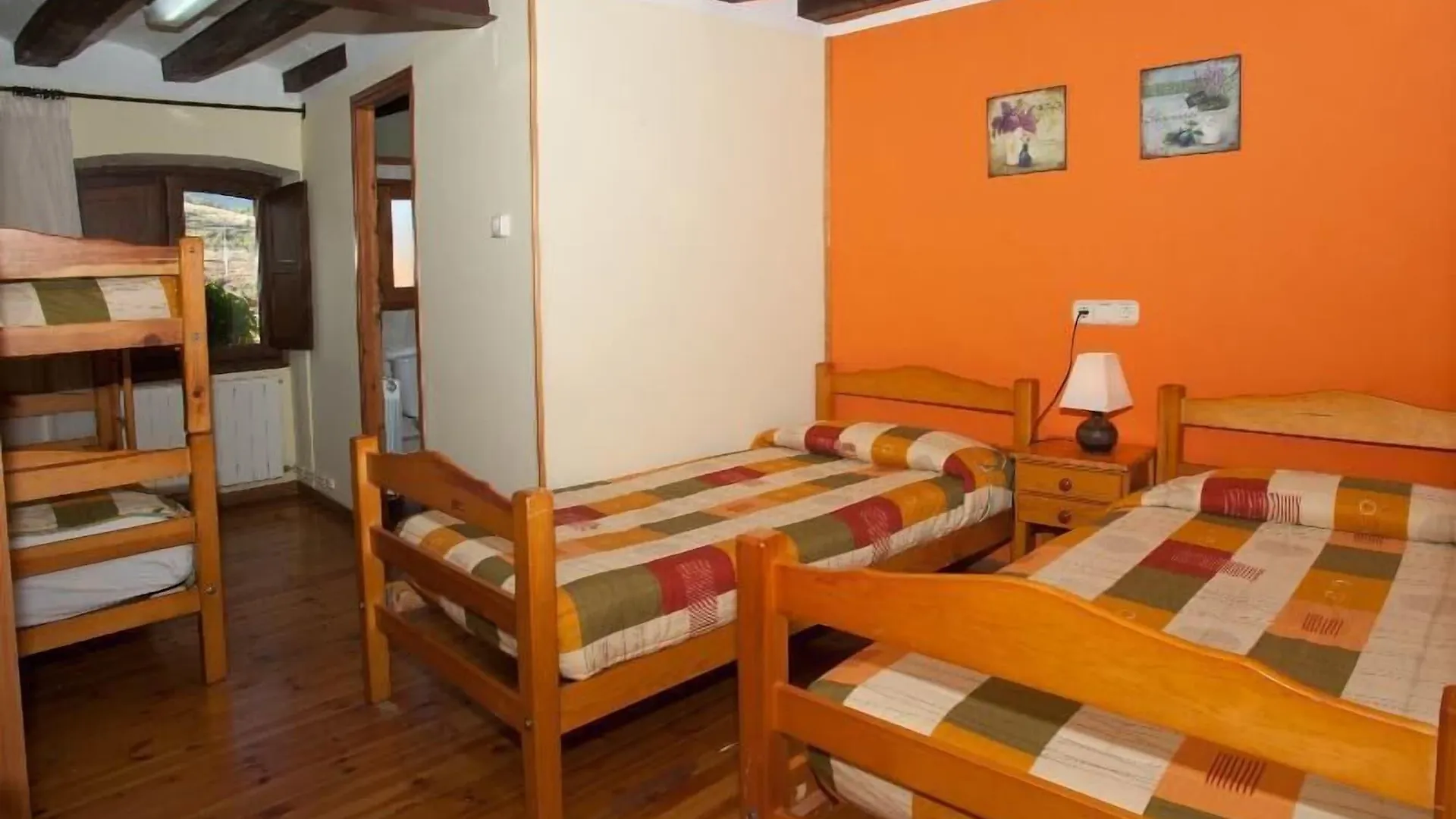 Country house Allotjament Rural Ca L'Anton Pujal Spain