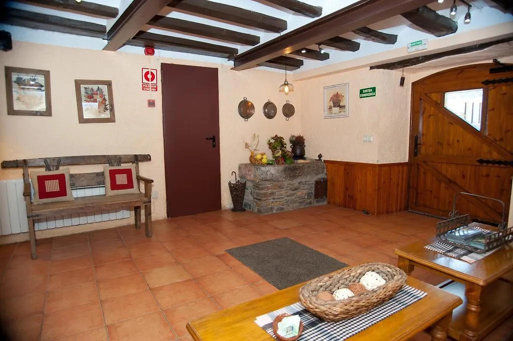 Allotjament Rural Ca L'Anton Pujal Spain