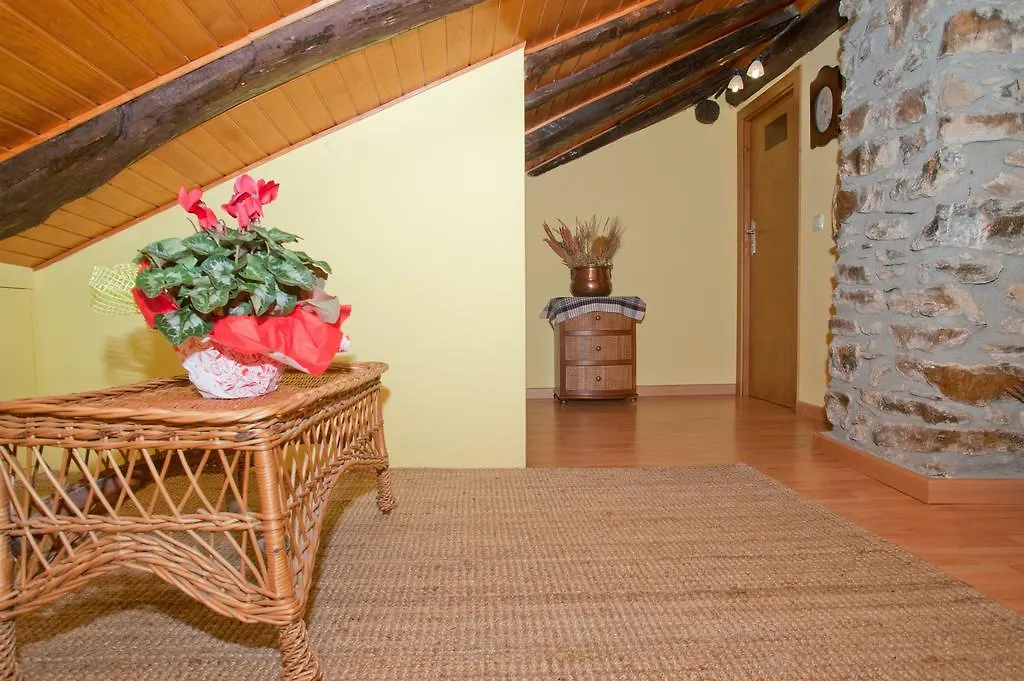 Country house Allotjament Rural Ca L'Anton Pujal