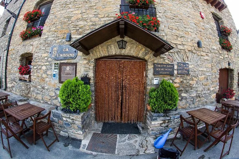 Allotjament Rural Ca L'Anton Pujal Spain